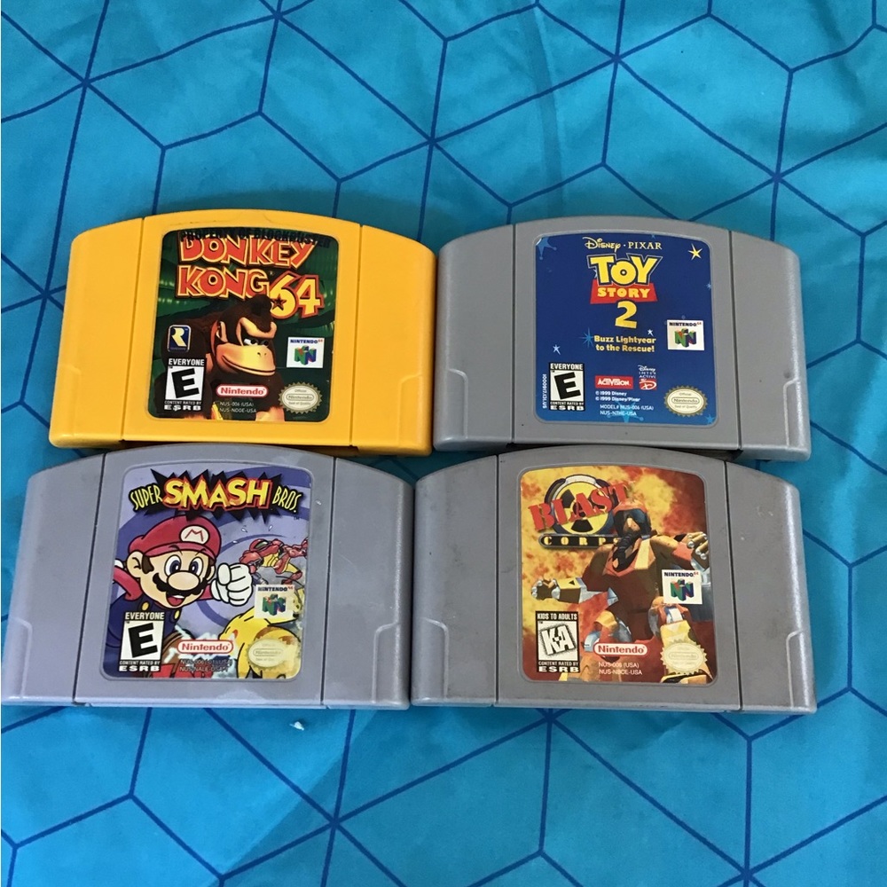 Nintendo bundle… - Picture 2 of 4